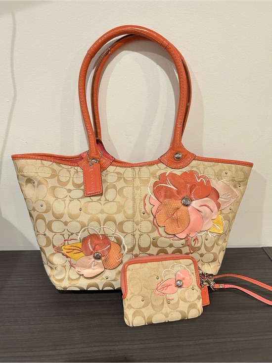 Coach Handbags - Coach Bleecker Tan Signature Canvas Floral Applique Tote with Matching Wallet
